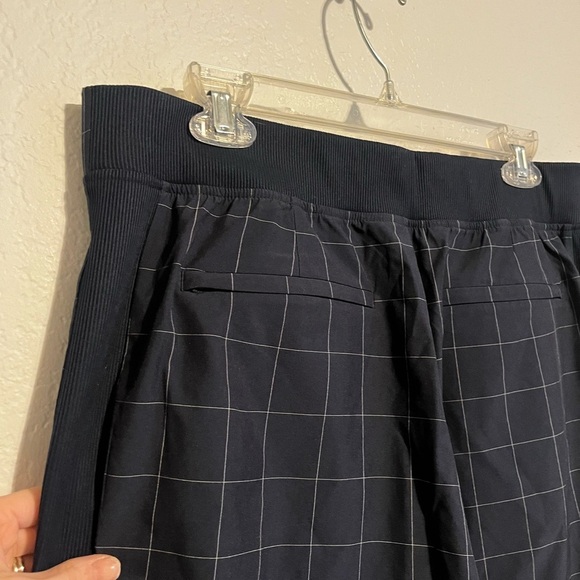 Athleta Brooklyn Textured Ankle Pant Navy Blue Windowpane 12 - Picture 4 of 9